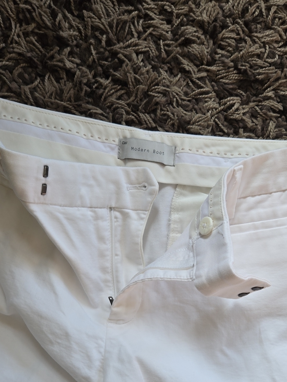 Gap Modern Boot White Pants - Clean White Tailored Style
